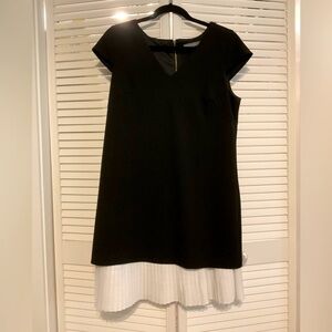 Sharagano Elegant Black and White Mini Dress